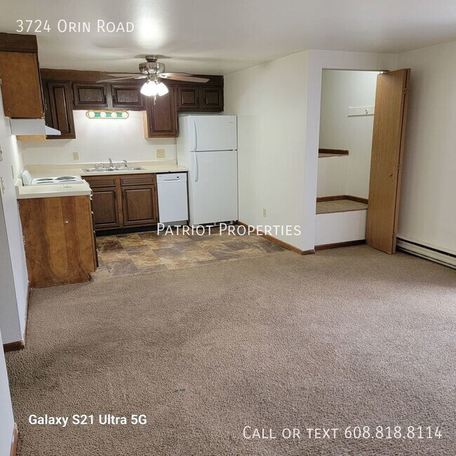 Building Photo - 1 bed/1 bath plus den in Madison, WI!