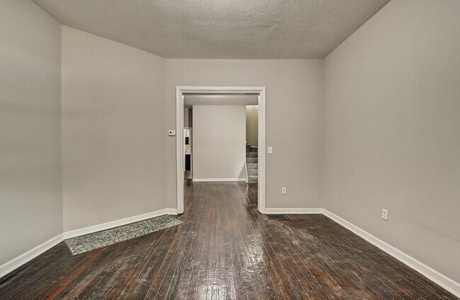 Photo - 417 N State Ave Townhome