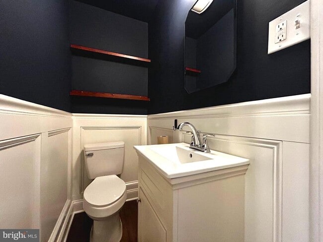 Foto del edificio - 33 Park Valley Ln