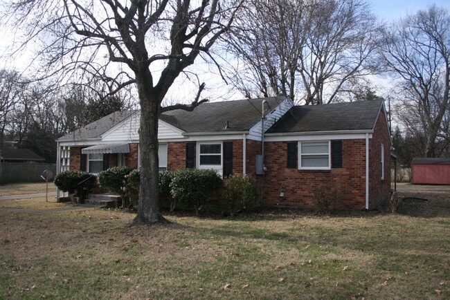 Building Photo - 4307 Saunders Ave
