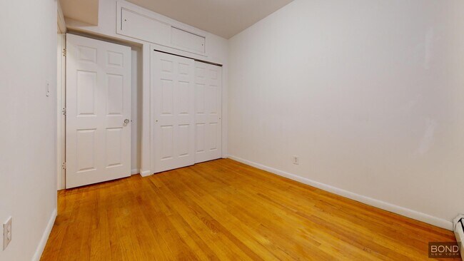 Foto del edificio - 237 E 5th St