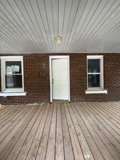 Building Photo - 770 E Station St