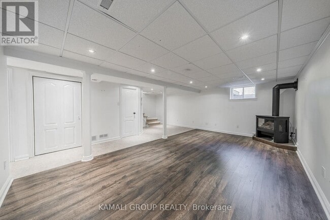 Photo du bâtiment - 714 Gilbert St W