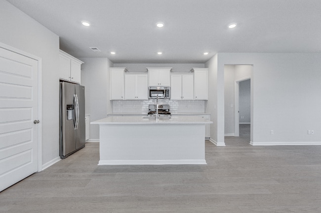 Building Photo - 1153 Glorious Wy