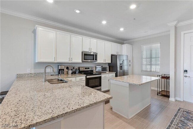 Building Photo - 43010 Greenway Blvd