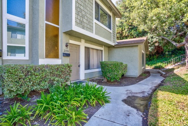 Building Photo - 2135 E Aroma Dr