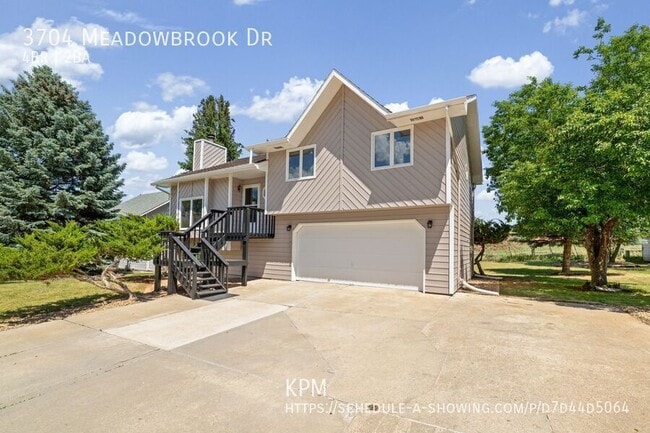 Foto del edificio - 3704 Meadowbrook Dr