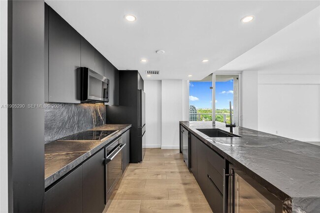 Building Photo - 4250 Biscayne Blvd