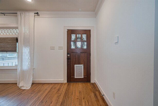 Foto del edificio - 901 W 21st St