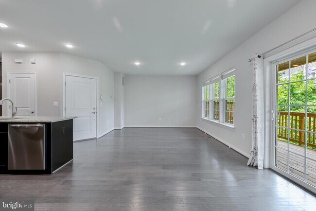 Building Photo - 13944 Hollow Wind Way