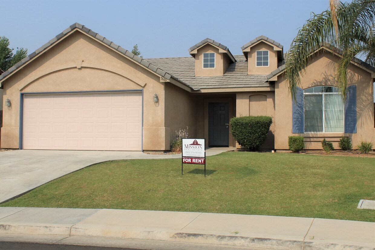 5619 Windward Bay Ct, Bakersfield, CA 93312 House Rental in