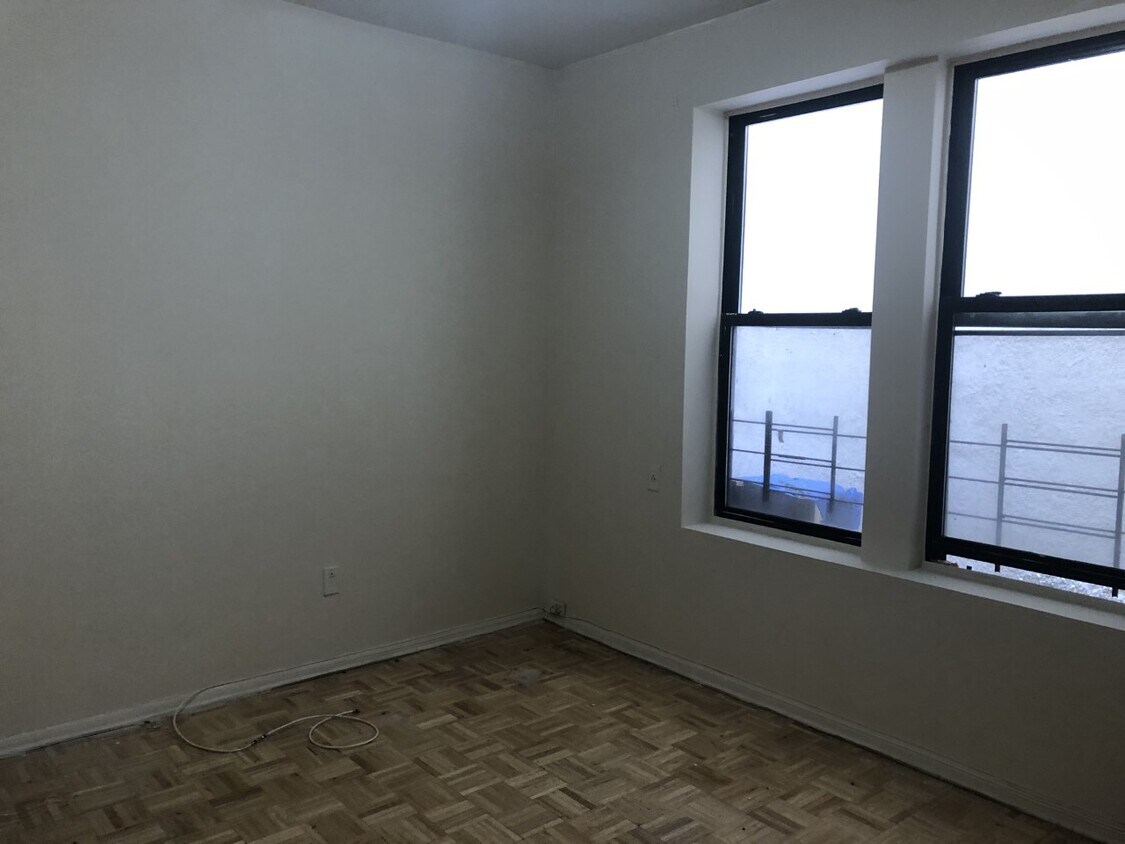 Foto del edificio - 1781 East 16th Street
