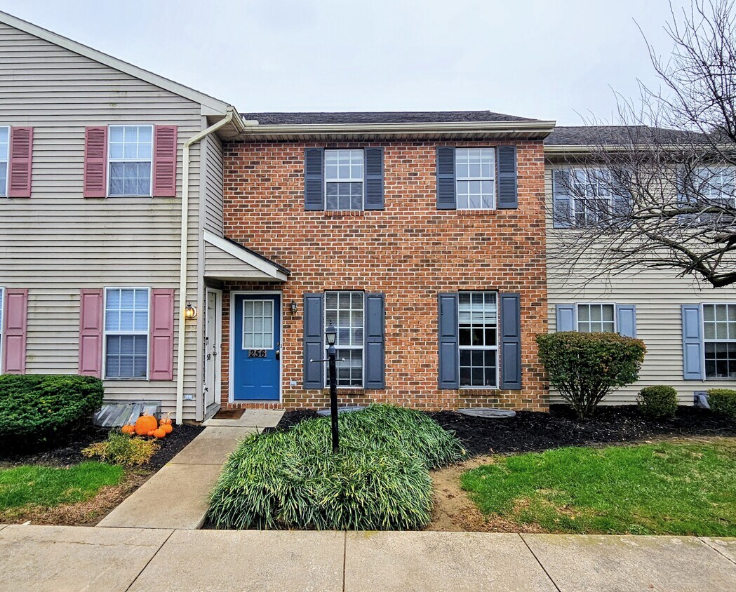 Foto principal - 256 Morgan Dr