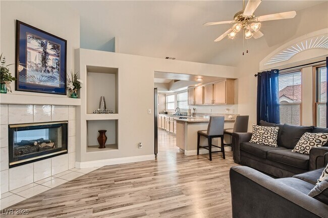 Foto del edificio - 2114 Akamine Ave