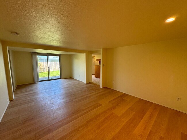 Foto del edificio - 1048/A/