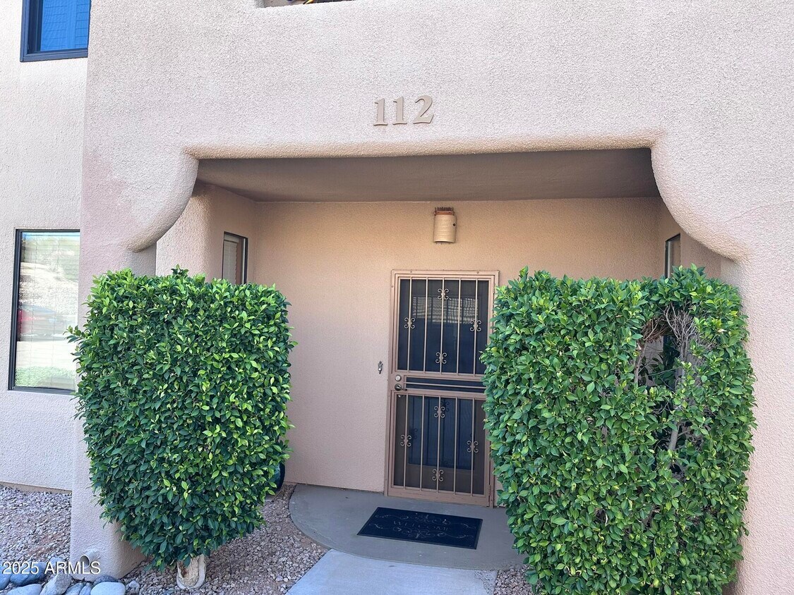 Foto principal - 11011 N Zephyr Dr