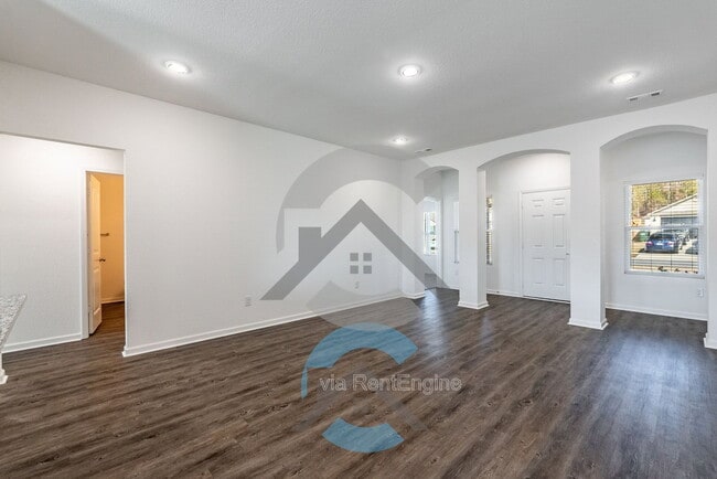 Building Photo - 1155 Gallery Dr