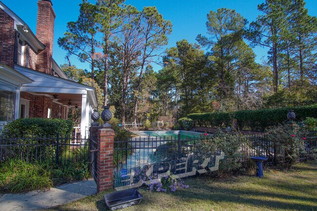 Building Photo - 225 Wood Duck Rd