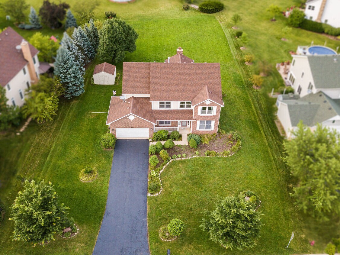 Primary Photo - 1435 Falcon Ln