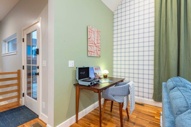 Foto del edificio - 962 Riceville Rd