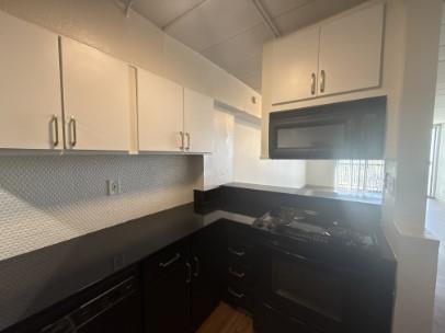 Building Photo - 5400 Memorial Dr