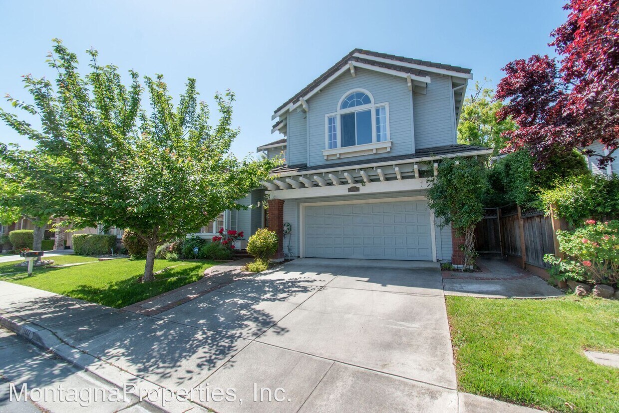 18444 Edminton Dr, Cupertino, CA 95014 House Rental in Cupertino, CA