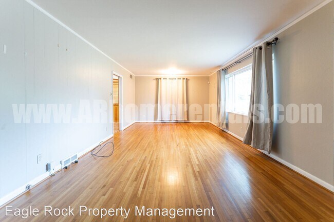 Building Photo - 3 br, 2 bath House - 6109 Ridgecrest Drive