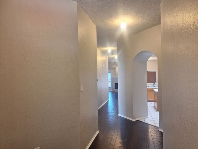 Building Photo - 3516 Paladin Pl