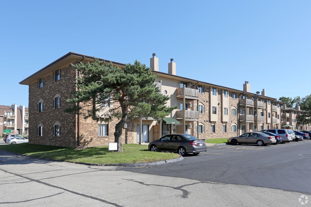 Jordan Creek Apartments Rentals West Des Moines, IA
