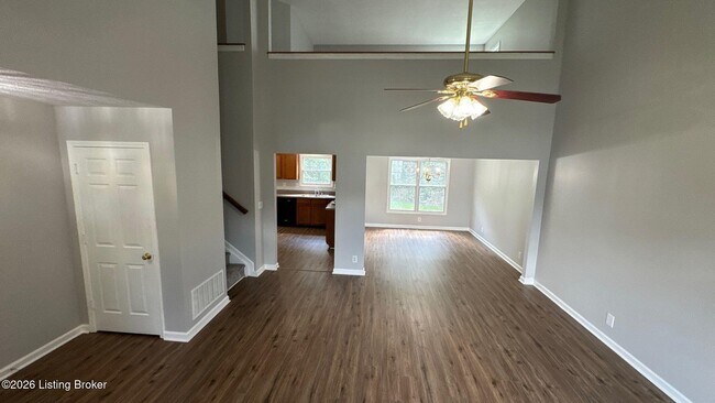 Foto del edificio - 7421 Spring Run Dr