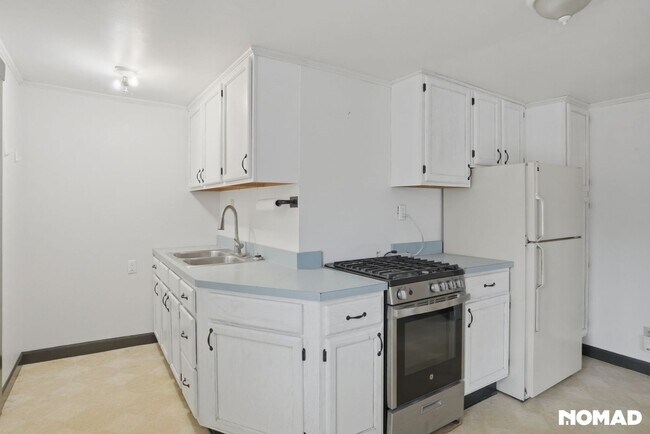 Foto del edificio - Charming 1BR House in Webster Groves