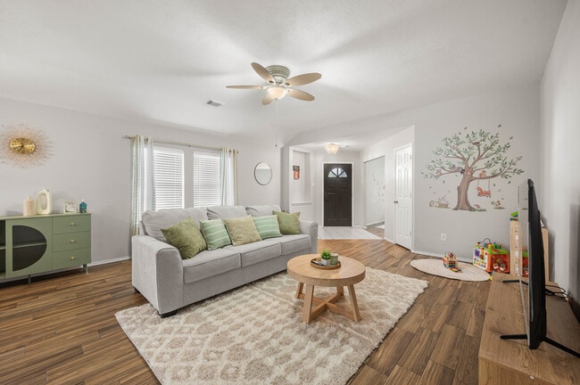 Foto del edificio - 22211 Bellow Glen Dr