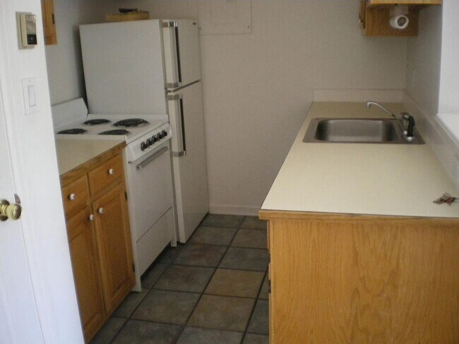 Foto del edificio - Bright & Convenient Unit in the Heart of B...