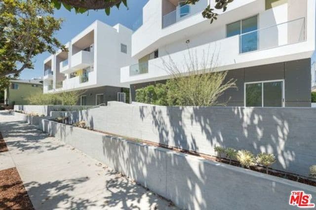 Building Photo - 1433 14th St