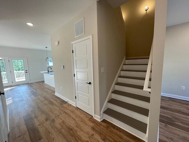 Building Photo - 1321 Palomino Trl