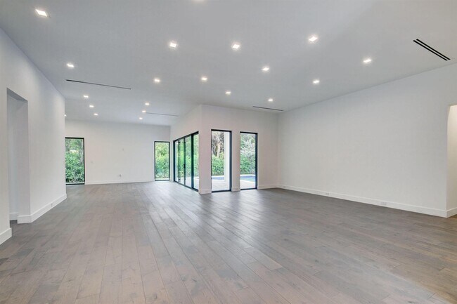 Foto del edificio - 120 Summa St