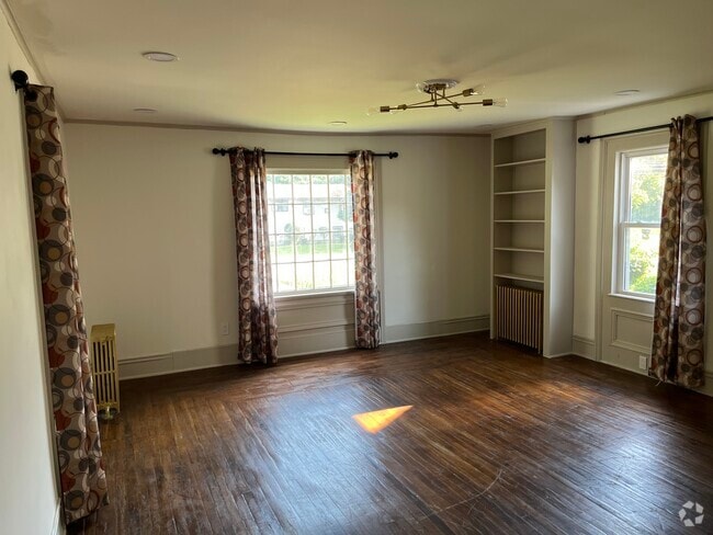 Building Photo - 1400 Titus Ave
