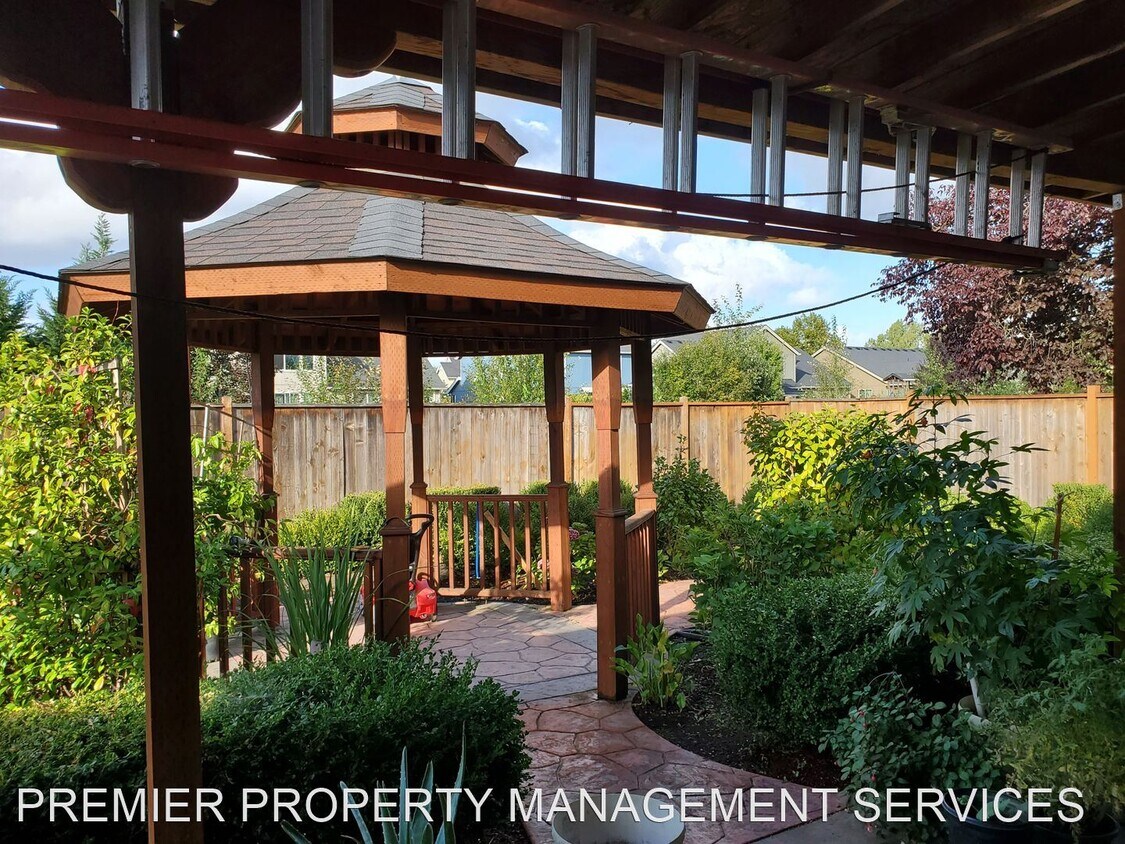 Foto del edificio - 3 br, 3 bath House - 4977 Stagecoach