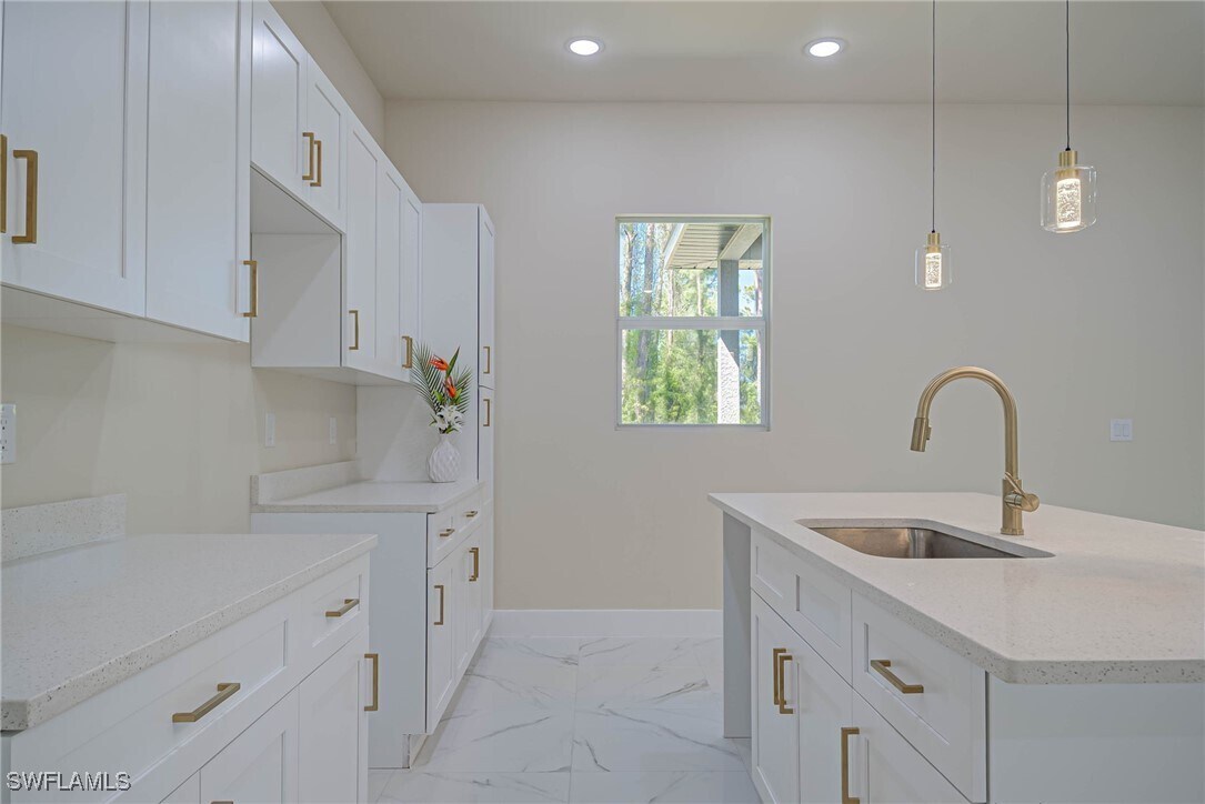 Foto principal - 3414 74th St W