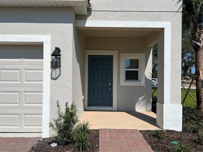 Building Photo - 3656 CIRCLE HOOK St