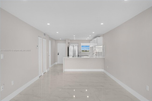 Foto del edificio - 1331 Lincoln Rd