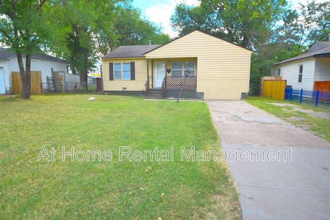 Building Photo - 6268 E Latimer St