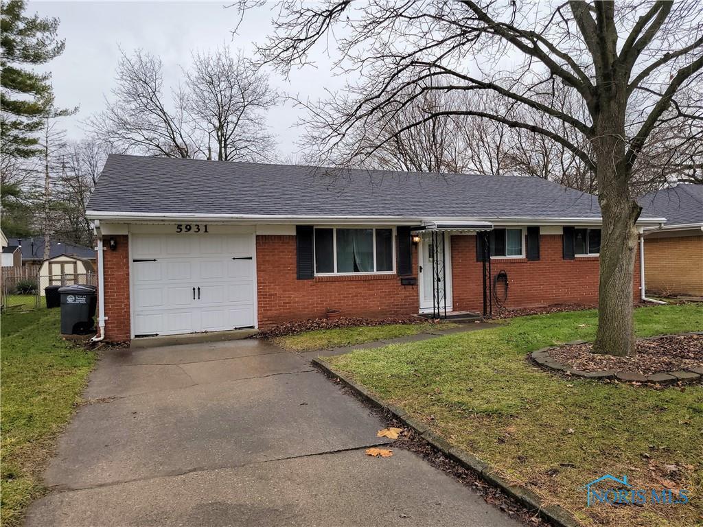 5931 Comet Ave, Toledo, OH 43623 House for Rent in Toledo, OH
