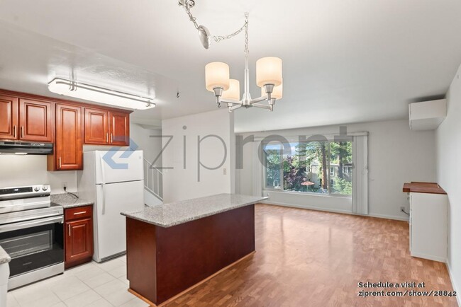 Foto del edificio - 320 Auburn Way