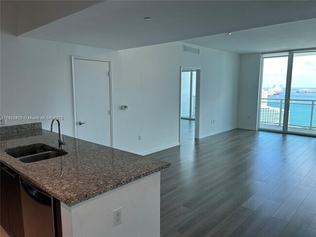 Foto del edificio - 951 Brickell Ave