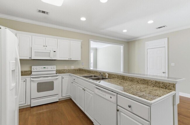 Foto del edificio - 44 Bridgefield Ct