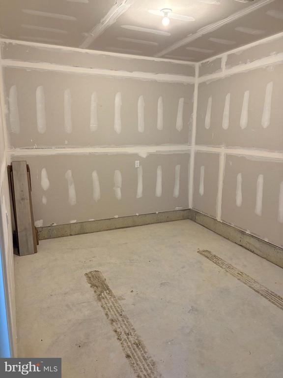 Foto del edificio - 55 Basswood St