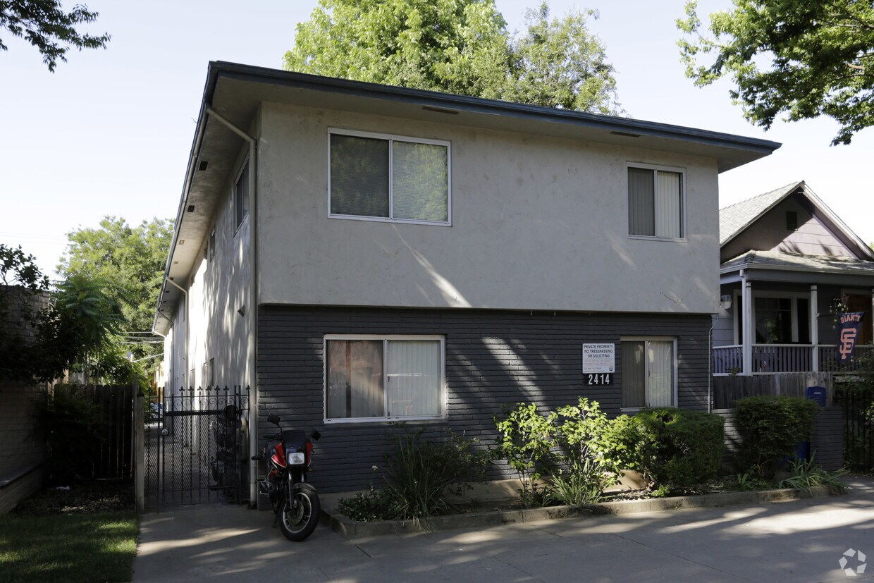 Building Photo - 2414 O St