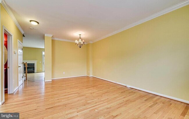Building Photo - 11485 Carriage Gate Ct