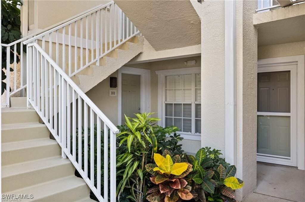 Foto principal - 15405 Cedarwood Ln